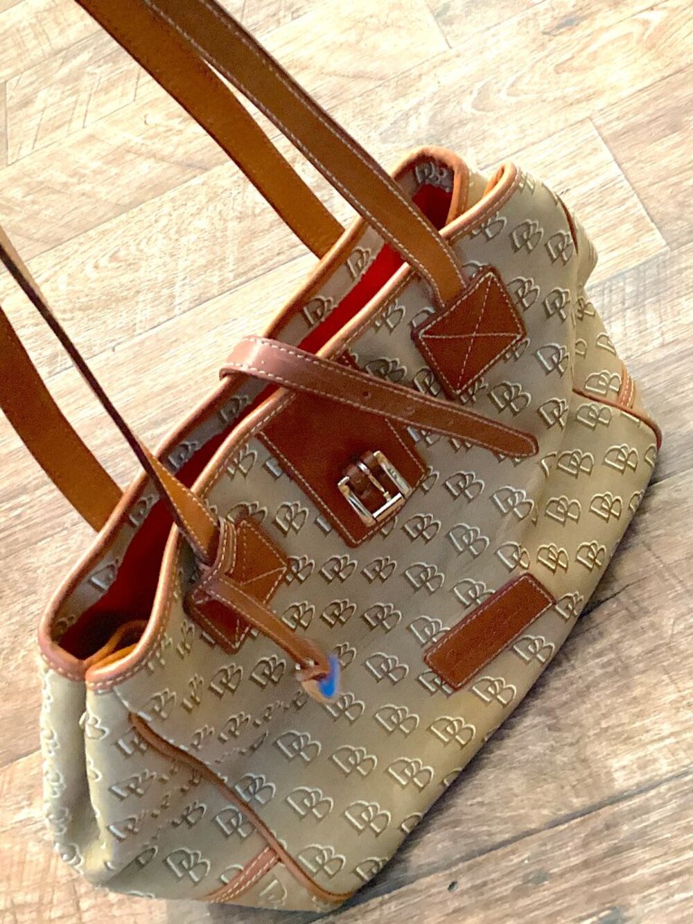 Dooney & Bourke Shoulder Bag, Brown Tan Logo, Classic Tote Leather Purse